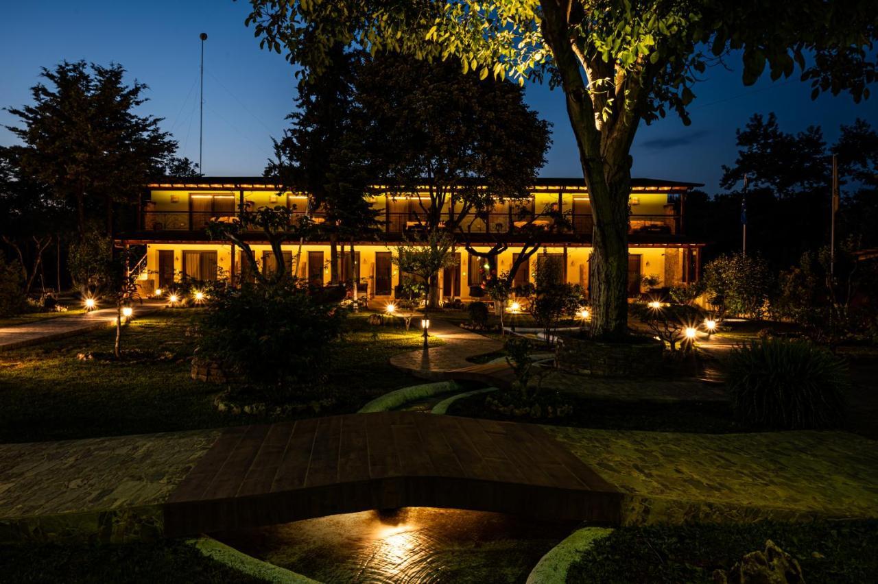 Simi Luxury Suites Plaka Litochorou Exterior photo