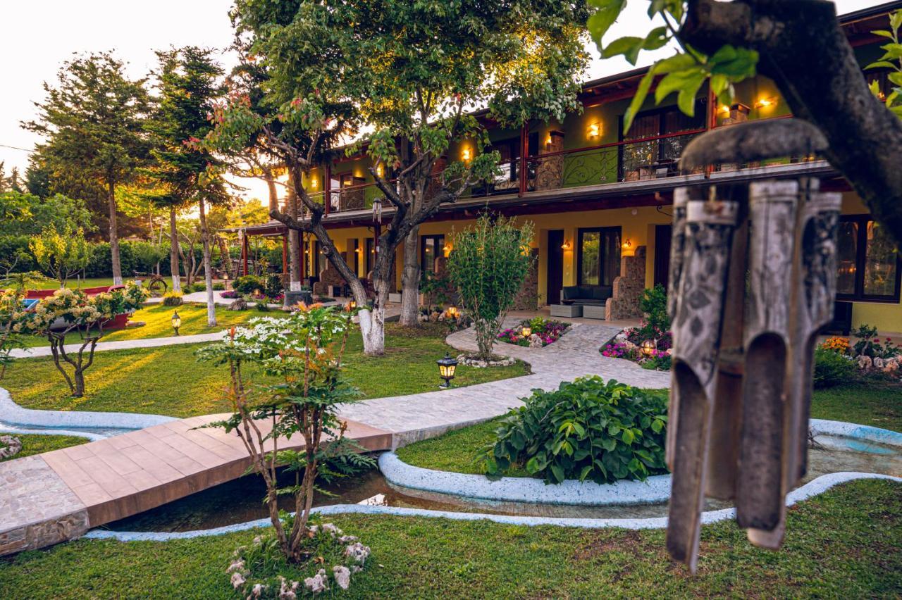 Simi Luxury Suites Plaka Litochorou Exterior photo